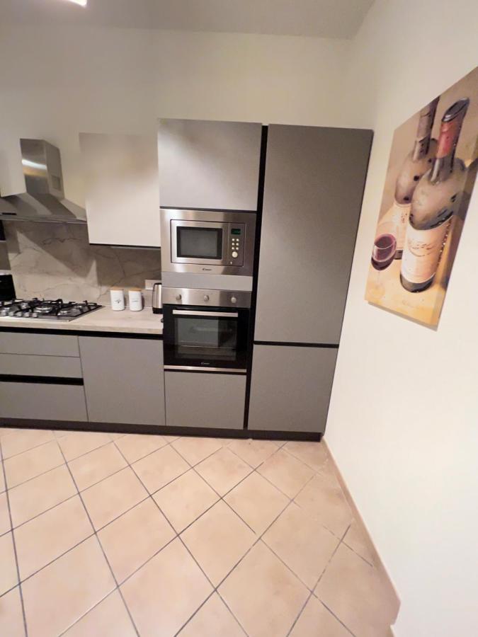 Welcome Riviera -Torre D'Avorio Appartamento 126 Mq Piu'Terrazzo25 Mq - Totalmente Rinnovato- 250 M Dal Centro - Parcheggio A Pagamento 15 Euro Al Giorno Da Prenotare In Anticipo Salvo Dispo -Parking At 15 Euro Per Day To Be Booked In Advance If Avai Rapallo Kültér fotó