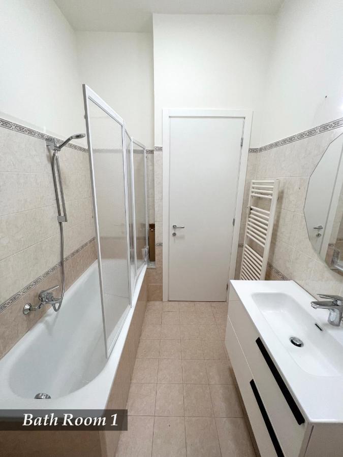 Welcome Riviera -Torre D'Avorio Appartamento 126 Mq Piu'Terrazzo25 Mq - Totalmente Rinnovato- 250 M Dal Centro - Parcheggio A Pagamento 15 Euro Al Giorno Da Prenotare In Anticipo Salvo Dispo -Parking At 15 Euro Per Day To Be Booked In Advance If Avai Rapallo Kültér fotó